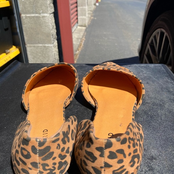 Torrid Women's Brown Black Leopard Print Flats Slip On Sandals Size 11 - Picture 7 of 11